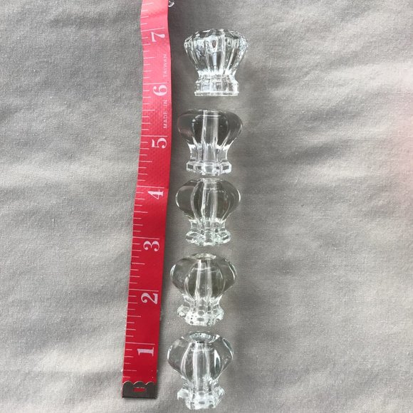 Lot of 5 Vintage Clear Glass Mismatched Cabinet Pulls / Drawer Knobs - Picture 5 of 6